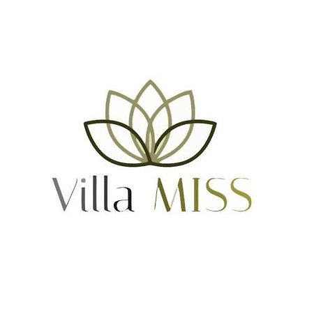 Villa Miss Bogatic Luaran gambar